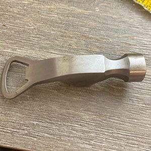 5/$10❤️❤️❤️Vintage 80s Hammer Head Bottle Opener